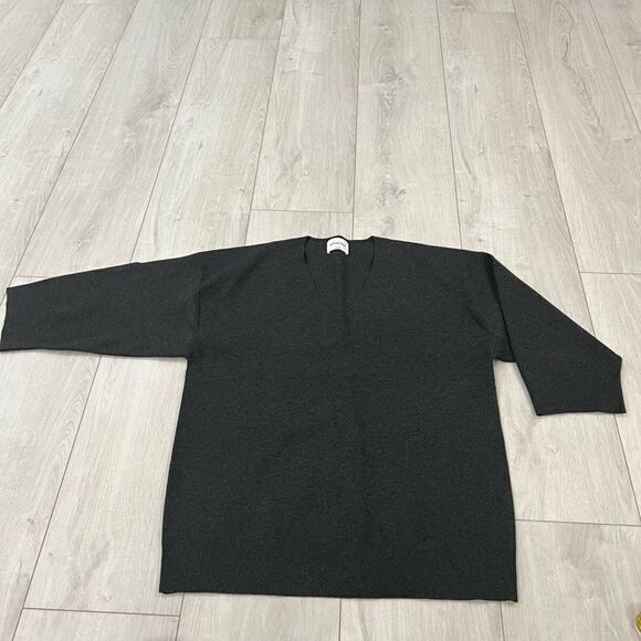 Wilfred women’s sweater size 2 - Picture 1 of 7